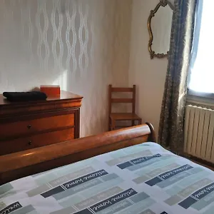Homestay Au Calme Et Simple, Cuisine A Dispo, Saint-Pol-de-Leon